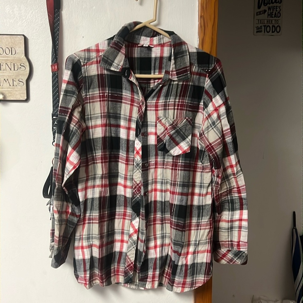 Medium Somoma plaid button up